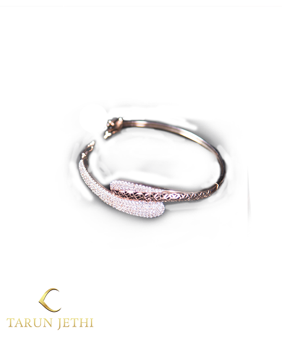 Latest Gold Bracelet Sets Design Collection
